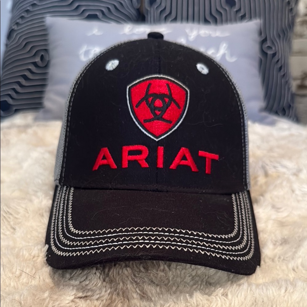 Ariat Black Cap with Red Logo